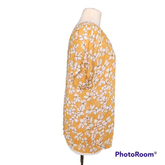 CABI FLORAL SHEER LINED V-NECK FLOWY SUMMER LIGHTWEIGHT BLOUSE SIZE MEDIUM EUC - Picture 2 of 8